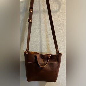 NWOT Portland Leather classic mini crossbody tote in Nutmeg